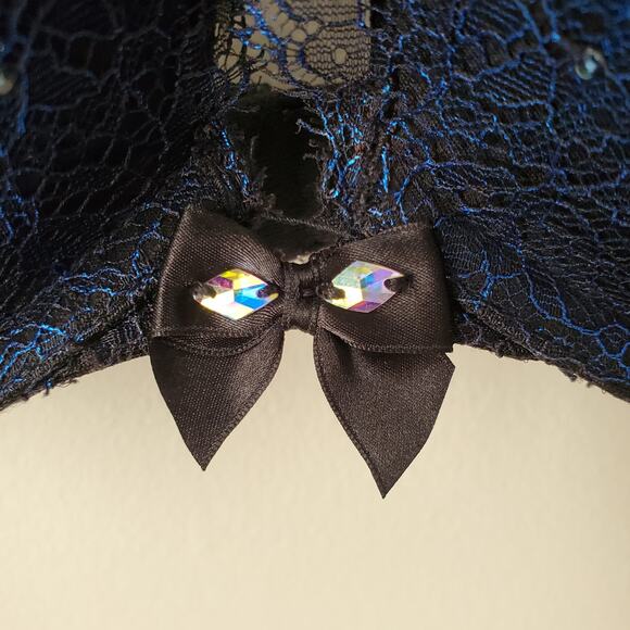 VS Victoria Secret Fashion Show Runway Blue Crystal Push Up Bra 32D Bombshell - Picture 4 of 11